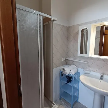 Casa Laura 100m Dalla Sabbia דירה